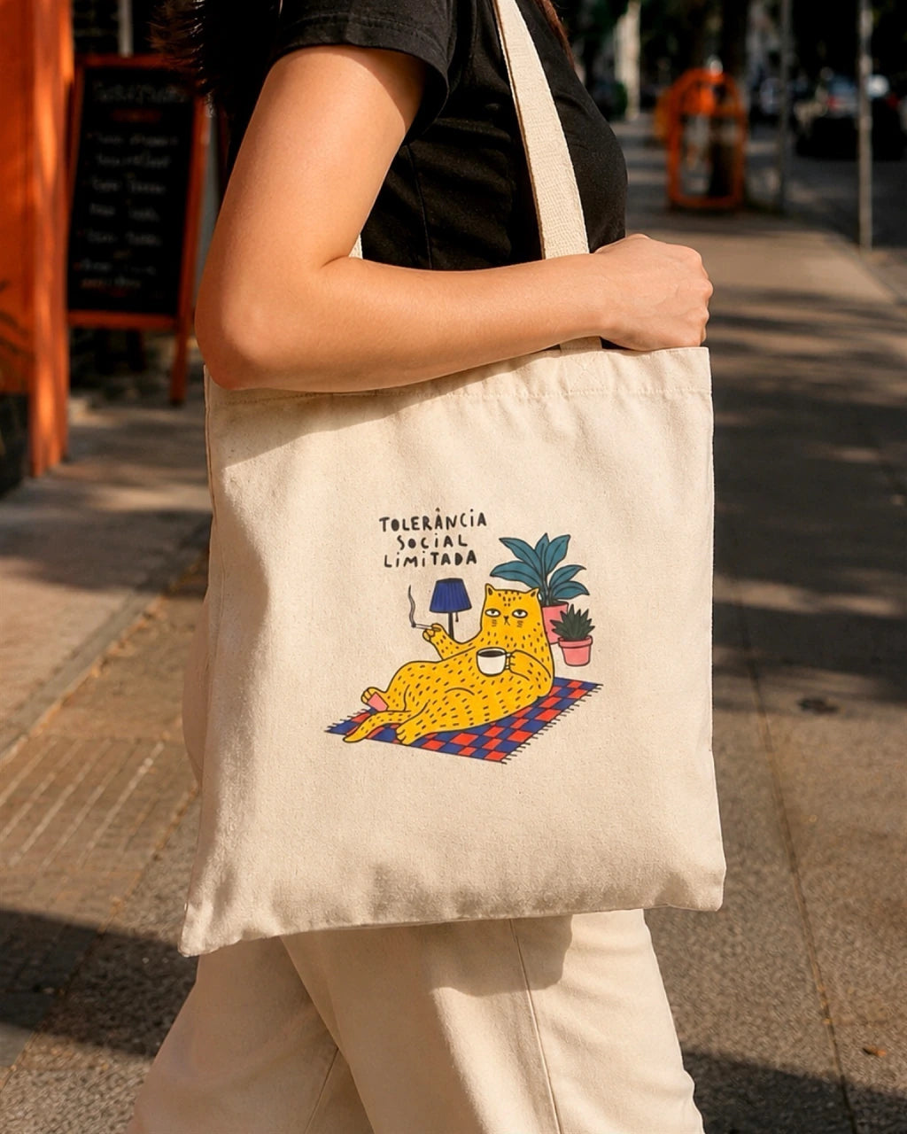 BAIXA TOLERÂNCIA SOCIAL Tote Bag